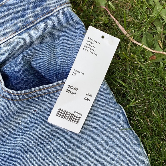 High rise jean shorts - Picture 2 of 4